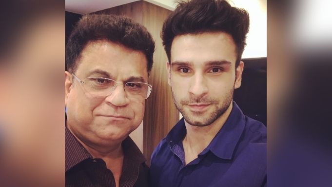 Girish Kumar with father Ramesh Taurani